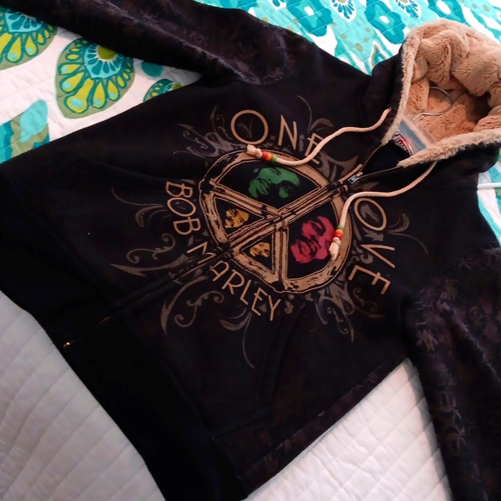 Bob Marley sweater